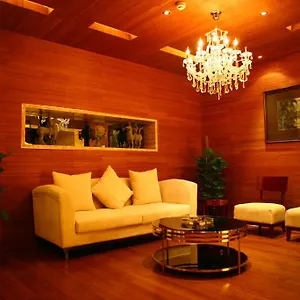 4* Hotel Yaxiang Jinling Palace